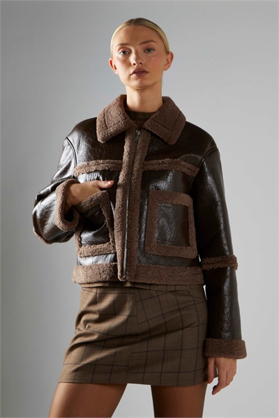 Куртка-авиатор из искусственной кожи темно-коричневого цвета артикул 154088838