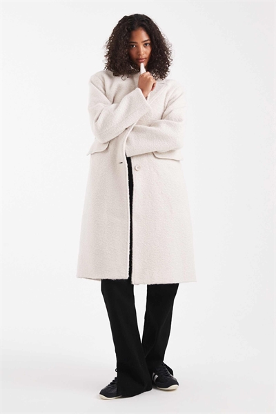 Шерстяное пальто кремового цвета артикул 147763054