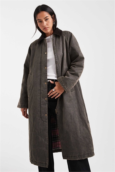 Длинная куртка-барн с набивкой, цвет «вымытый шоколад» артикул 148258504