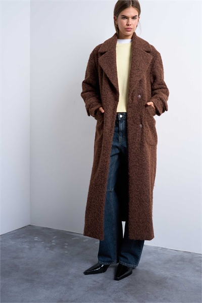 Пальто-лонглайн с мягким ворсом без подкладки артикул 142294159