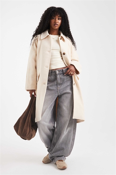 Пальто средней длины с стеганой подкладкой артикул 144907216