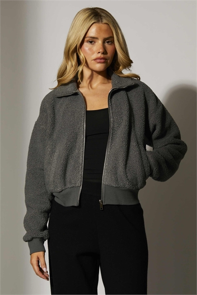 Укороченная куртка из борго с флисовой подкладкой артикул 151319042