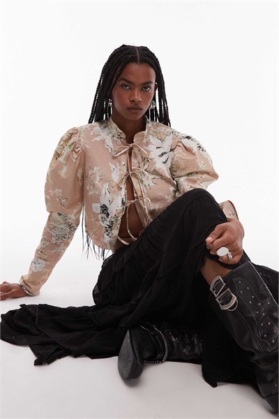 Жакет с завязками спереди из усаженной ткани артикул 148927484