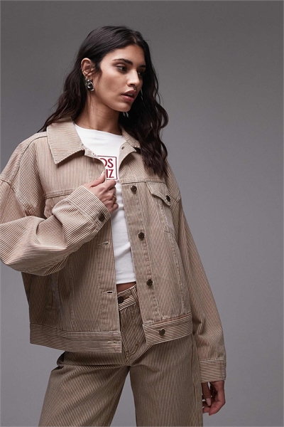 Джинсовая куртка свободного кроя артикул 142297725