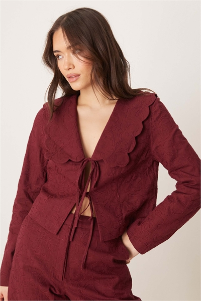 Жакет с воротником-хомутом и завязками спереди, скроенный по фигуре co-ord артикул 140860262