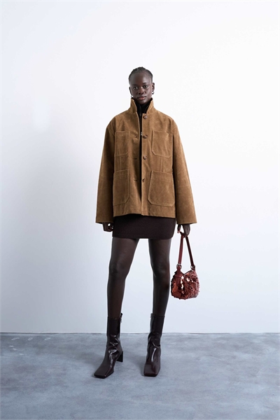 Полукуртка свободного кроя из искусственной замши артикул 142324645