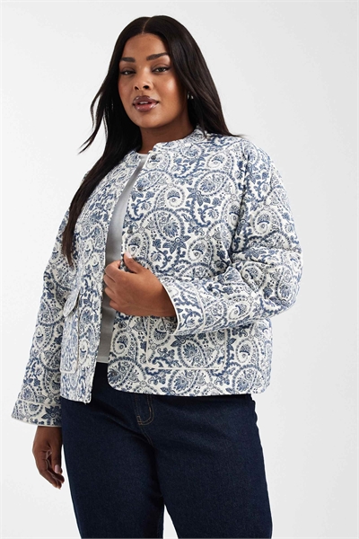 Стеганая куртка с синим жаккардовым принтом артикул 152860097