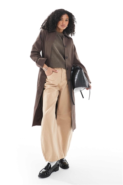 Тренч с контрастным воротником артикул 147765924