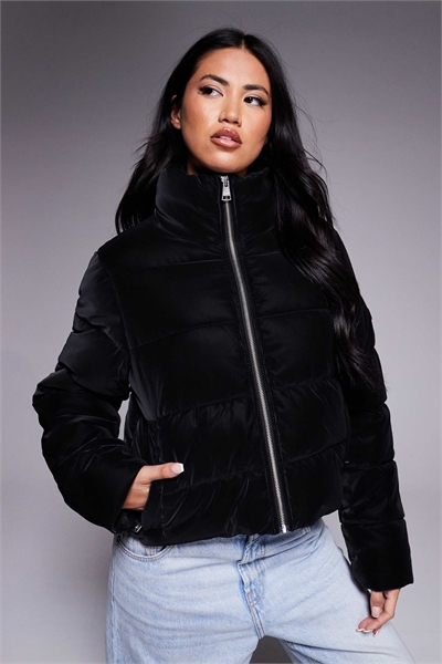 Пуховик Hudson с бархатистой текстурой артикул 149963394