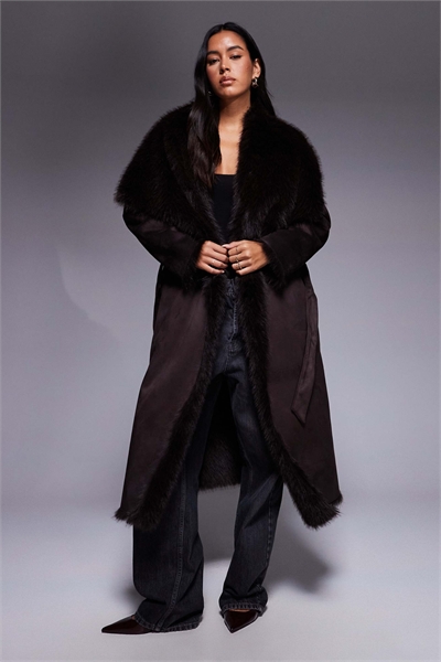 Пальто из искусственного меха «Водопад» артикул 151672829