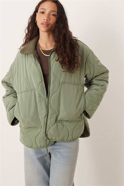 Стеганая куртка Serena с высоким воротником артикул 148407889