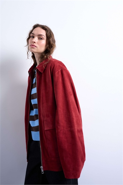 Куртка из натуральной замши с молнией по всей длине артикул 147898456