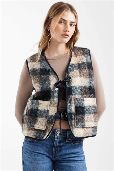 Флисовый жилет Borg с клетчатым узором и бантиком артикул 149005045