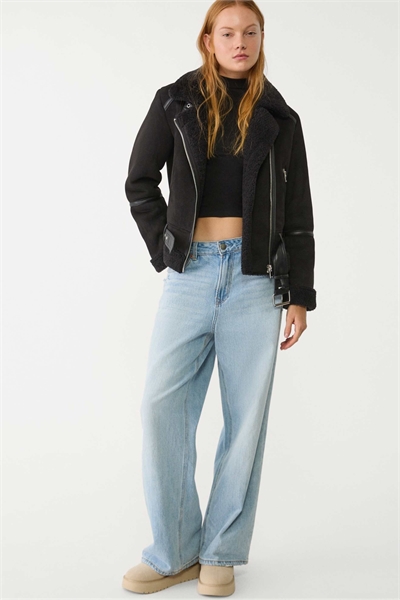 Куртка-косуха из искусственной замши артикул 148584300