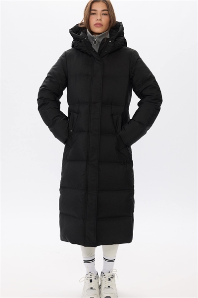 Длинное прямое пуховое пальто артикул 153785169