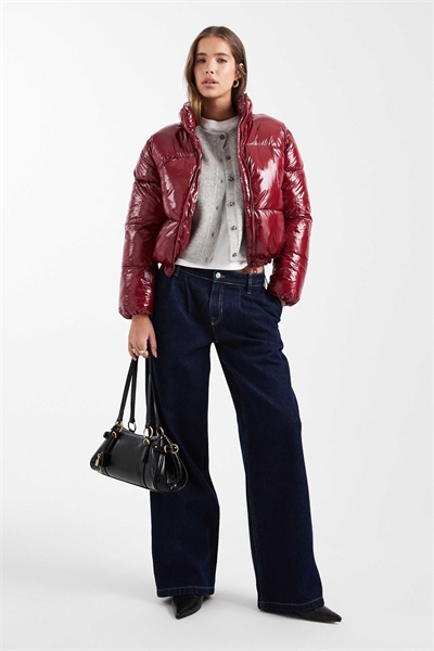 Пуховик для подростков с глянцевым блеском артикул 152904265