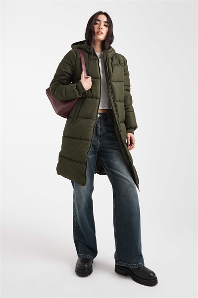 Утепленное пальто с капюшоном и длинными рукавами, темно-хаки артикул 149965338