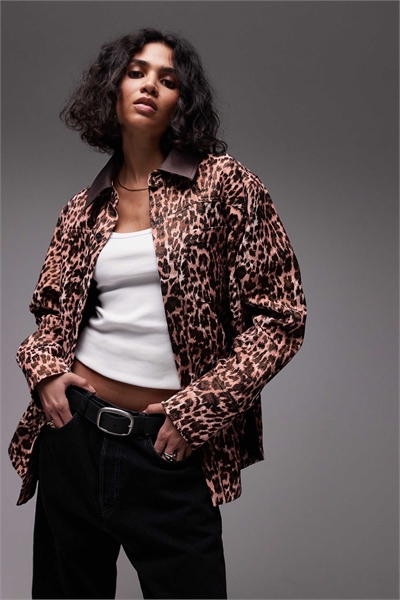 Шакет свободного кроя артикул 141303109