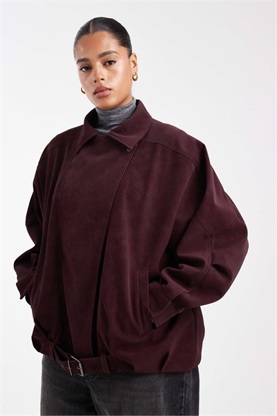 ASOS DESIGN: Оверсайз-куртка в стиле байкера с свободным кроем и эффектом кожи для полных артикул 151097332