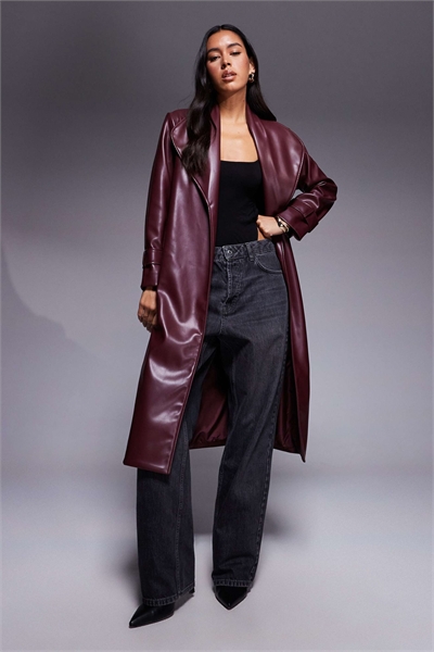 Пальто-кимоно из искусственной кожи с удлиненным кроем артикул 151672833