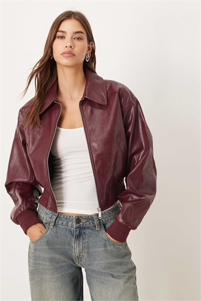 Куртка-бомбер из искусственной кожи артикул 143294874