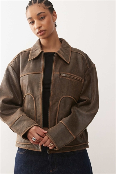Кожаная куртка вымытого коричневого цвета артикул 151744561