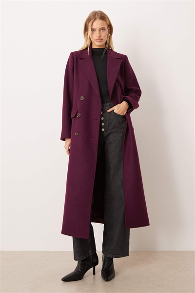 Длинное двубортное пальто с шерстью сливового цвета артикул 151929835