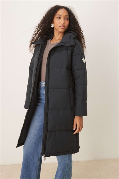 Проверенная временем пуховик с длинным капюшоном артикул 150536483