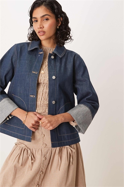 Квадратная джинсовая куртка темно-синего цвета артикул 146691689