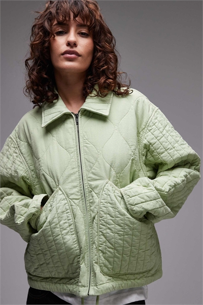 Повседневная стеганая куртка-подкладка цвета шалфея артикул 140413956