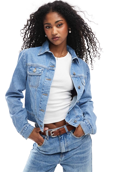 Джинсовая куртка в стиле вестерн с рукавами-буфами артикул 143754179