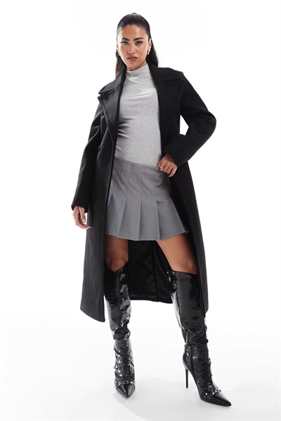 Формальное пальто-шапочка черного цвета артикул 137155326