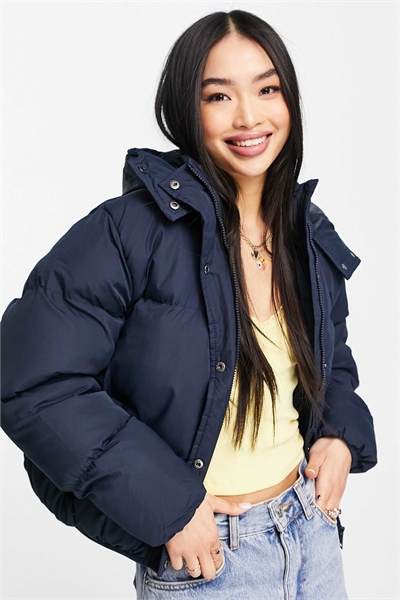 Пуховик с капюшоном «Кролик» артикул 2012565