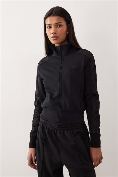 Спортивная куртка Firebird с кружевом артикул 154872940