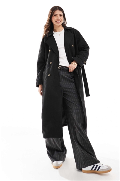 Длинный тренч с поясом черного цвета артикул 134018027