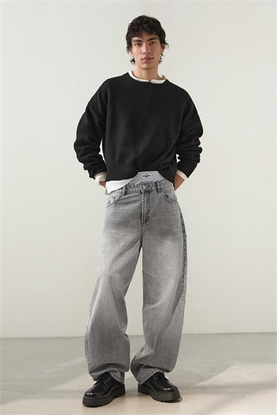 Джинсы-багги с вышивкой артикул 155723590