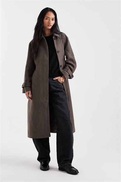 Тренч из смешанной шерсти премиум-класса, скроенный по фигуре артикул 150832055