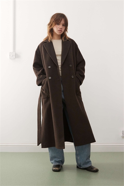 Двубортное пальто с поясом из шерсти артикул 151051496