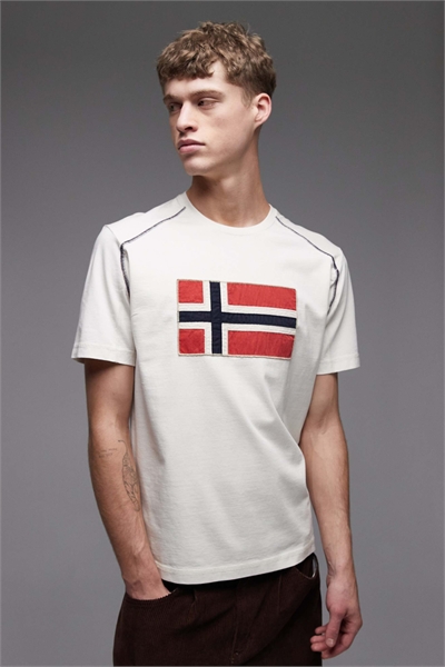 Футболка с логотипом флага белого цвета артикул 153576418