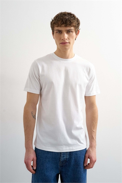 Футболка классического кроя артикул 142324828