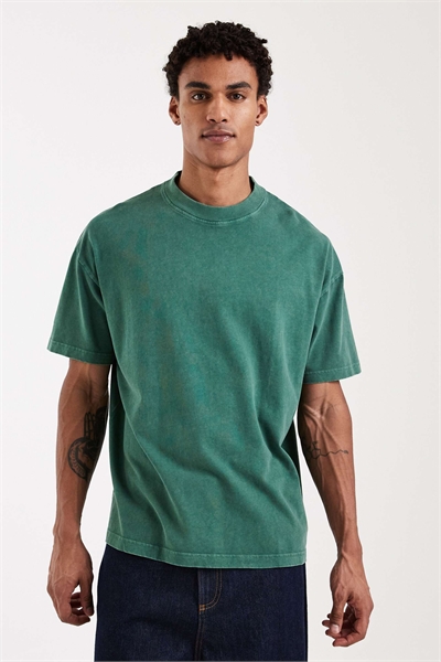 Футболка с кислотной обработкой плотностью 240 г/м² в темно-зеленом цвете артикул 152194169