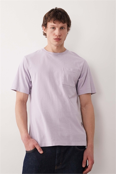 Футболка Stacy с коротким рукавом, окрашенная в массе, с логотипом на кармане, лилового цвета артикул 154833189