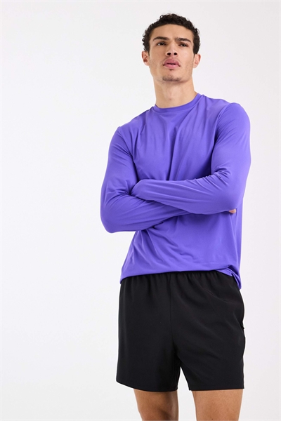 5-дюймовые тренировочные шорты с петлей для полотенца и карманами на молнии, черного цвета артикул 153642499