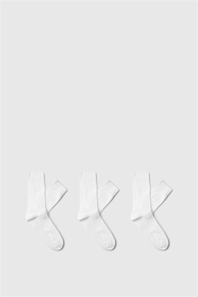 Носки ярко-белого цвета артикул 153929408