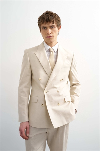 Двубортный блейзер из смешанного льна артикул 153281388