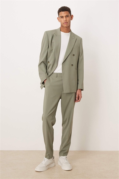 Брюки зауженного кроя артикул 150497802