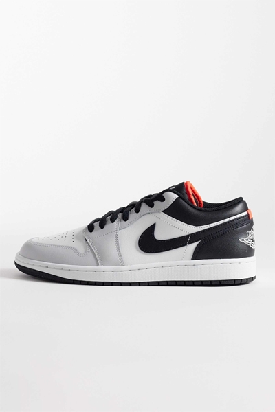 Кроссовки Nike Air Jordan 1 Low артикул 149961018