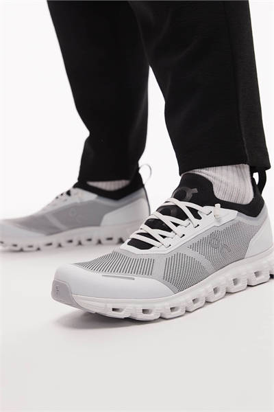 Кроссовки ON Cloud 6 versa для повседневного ношения артикул 153079181