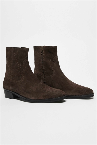 Кубинские ботинки из коричневой замши с западной отстрочкой артикул 149929013