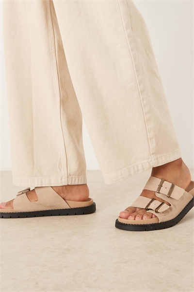 Изготовленный артикул 147896393